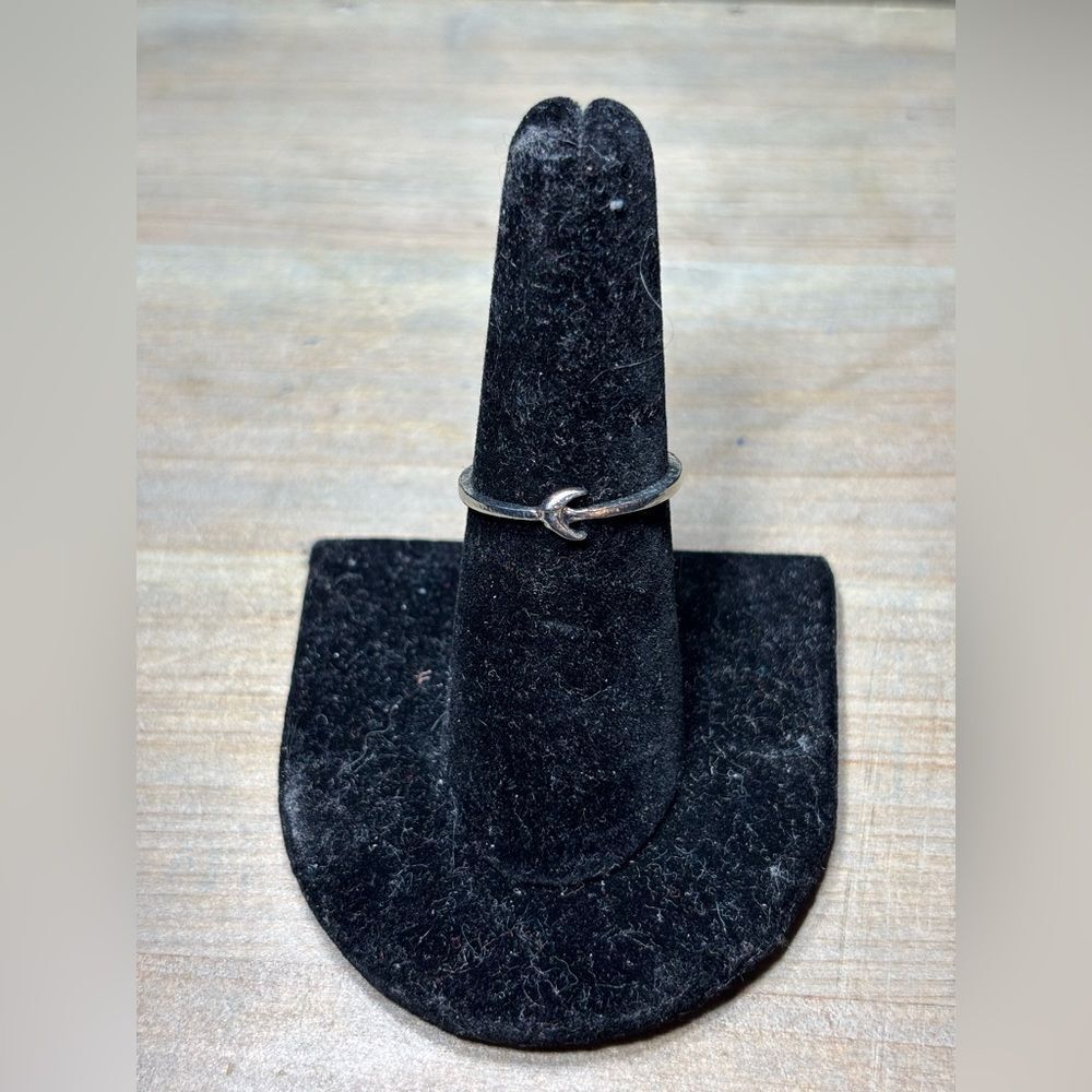 New! Dainty Moon Silver Tone Ring Size 7 Costume Jewelry Hypoallergenic